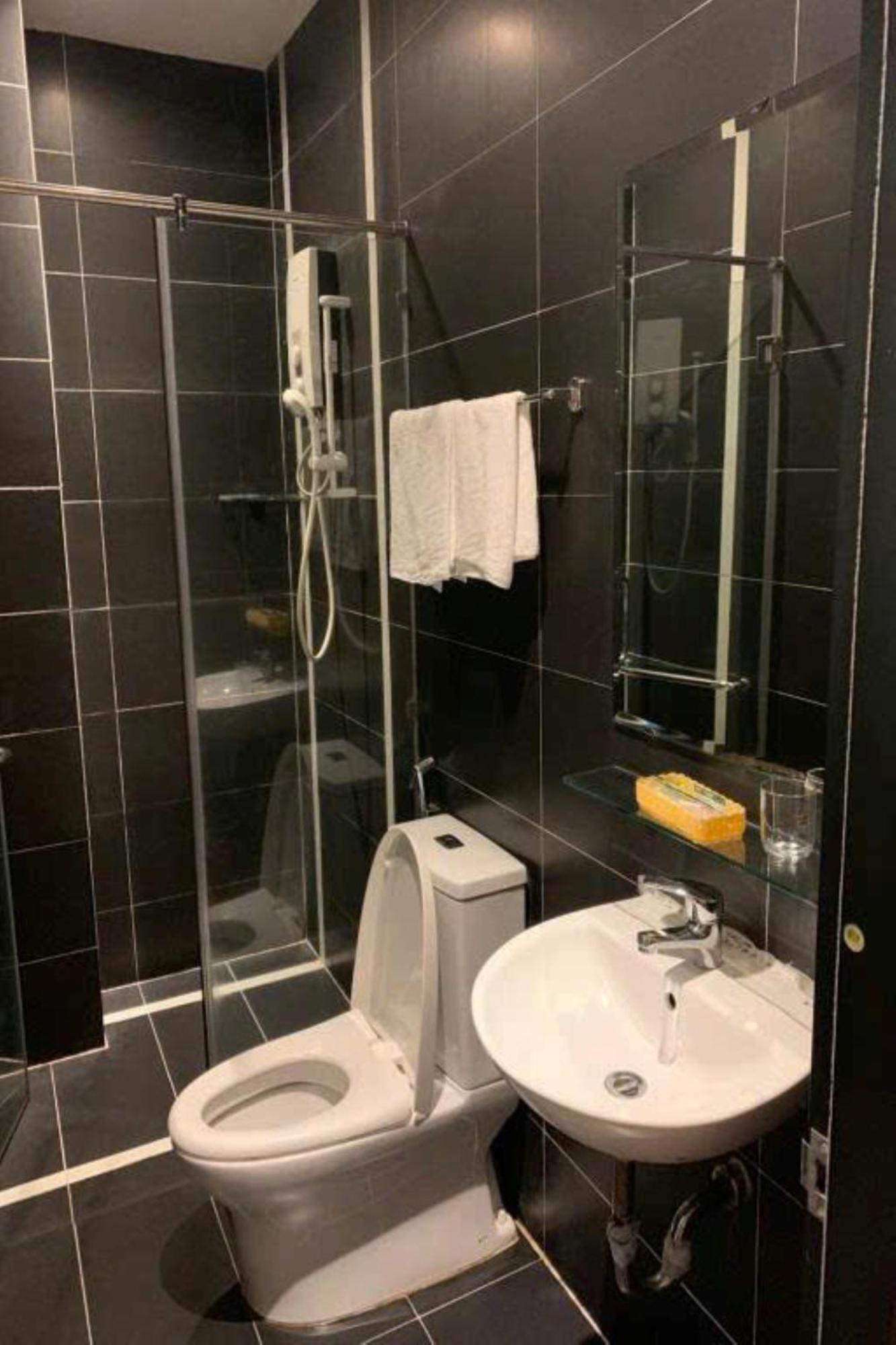 Gia Huyen Hotel Ho Chi Minh-stad Buitenkant foto