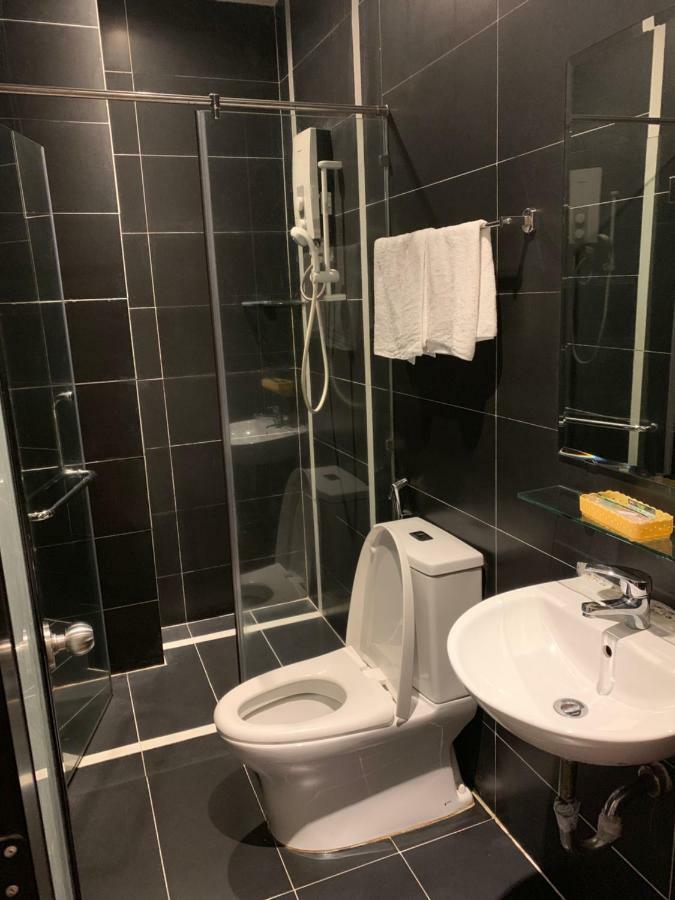 Gia Huyen Hotel Ho Chi Minh-stad Buitenkant foto